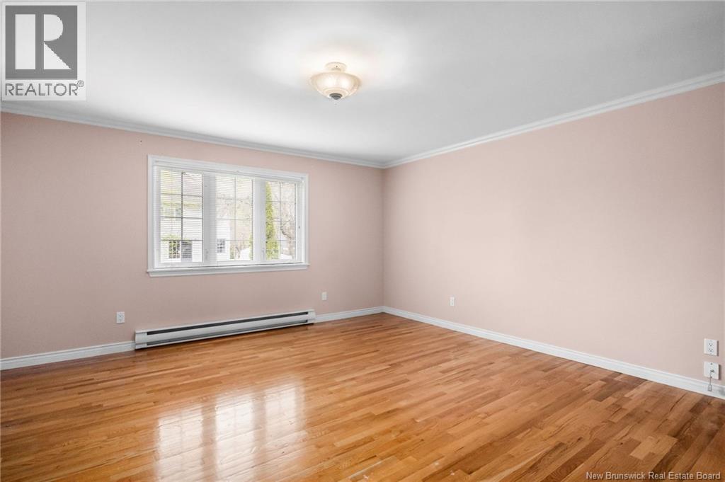 215 Olive Street - 19