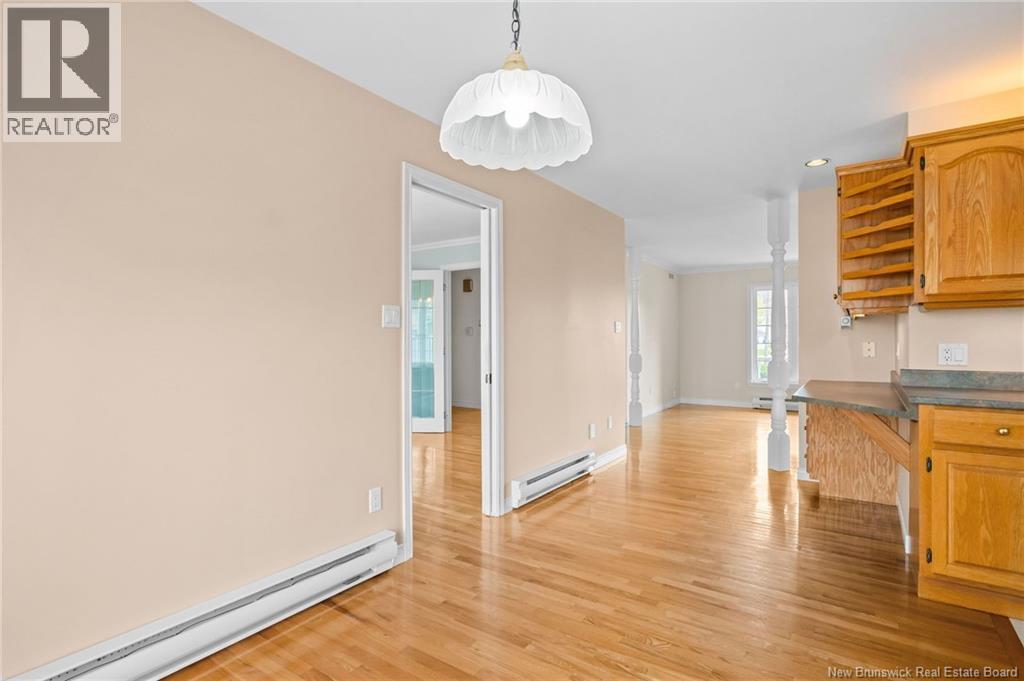 215 Olive Street - 14