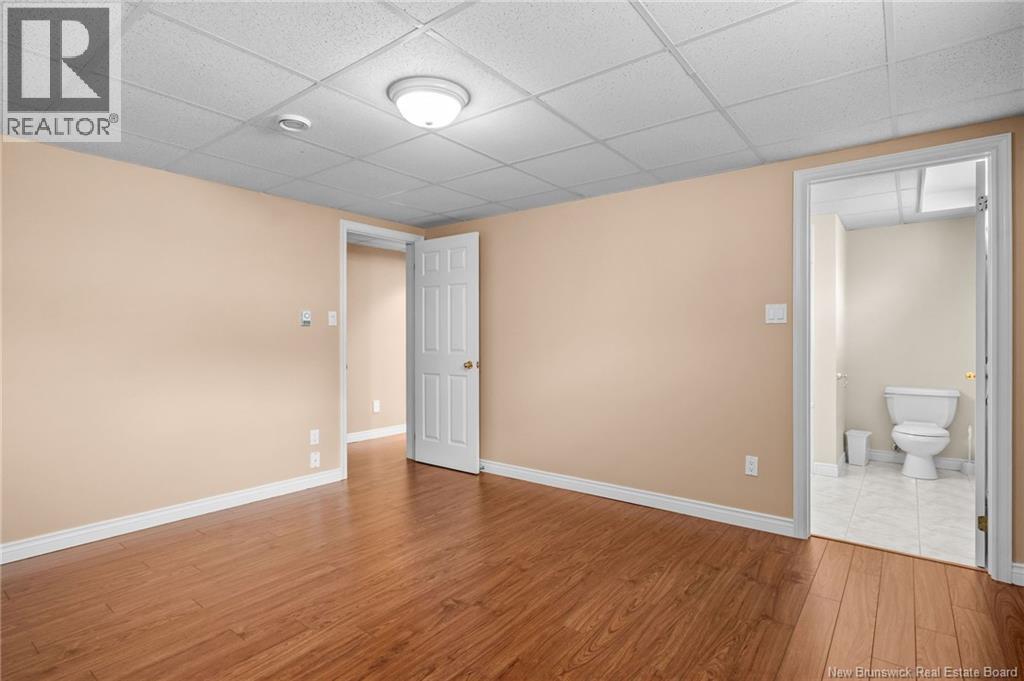 215 Olive Street - Image 36