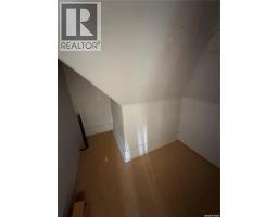 138 Fourth Avenue N, Yorkton, SK S3N1A7 Photo 19