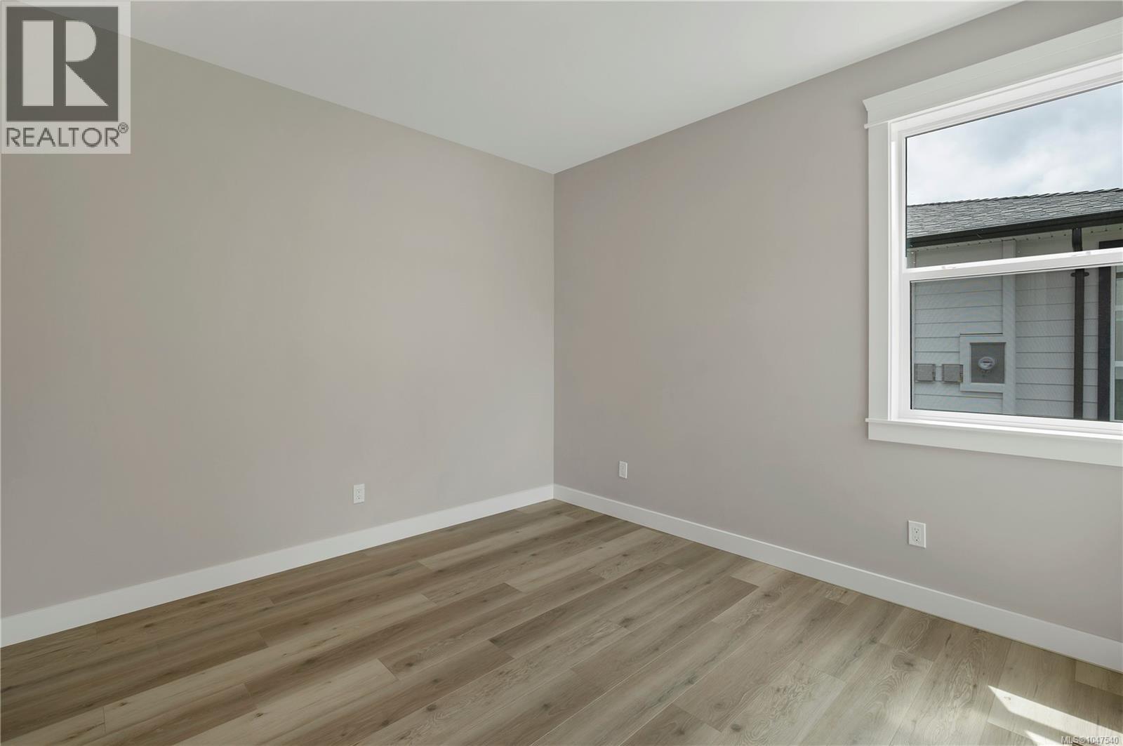237 Walworth Rd S, Campbell River