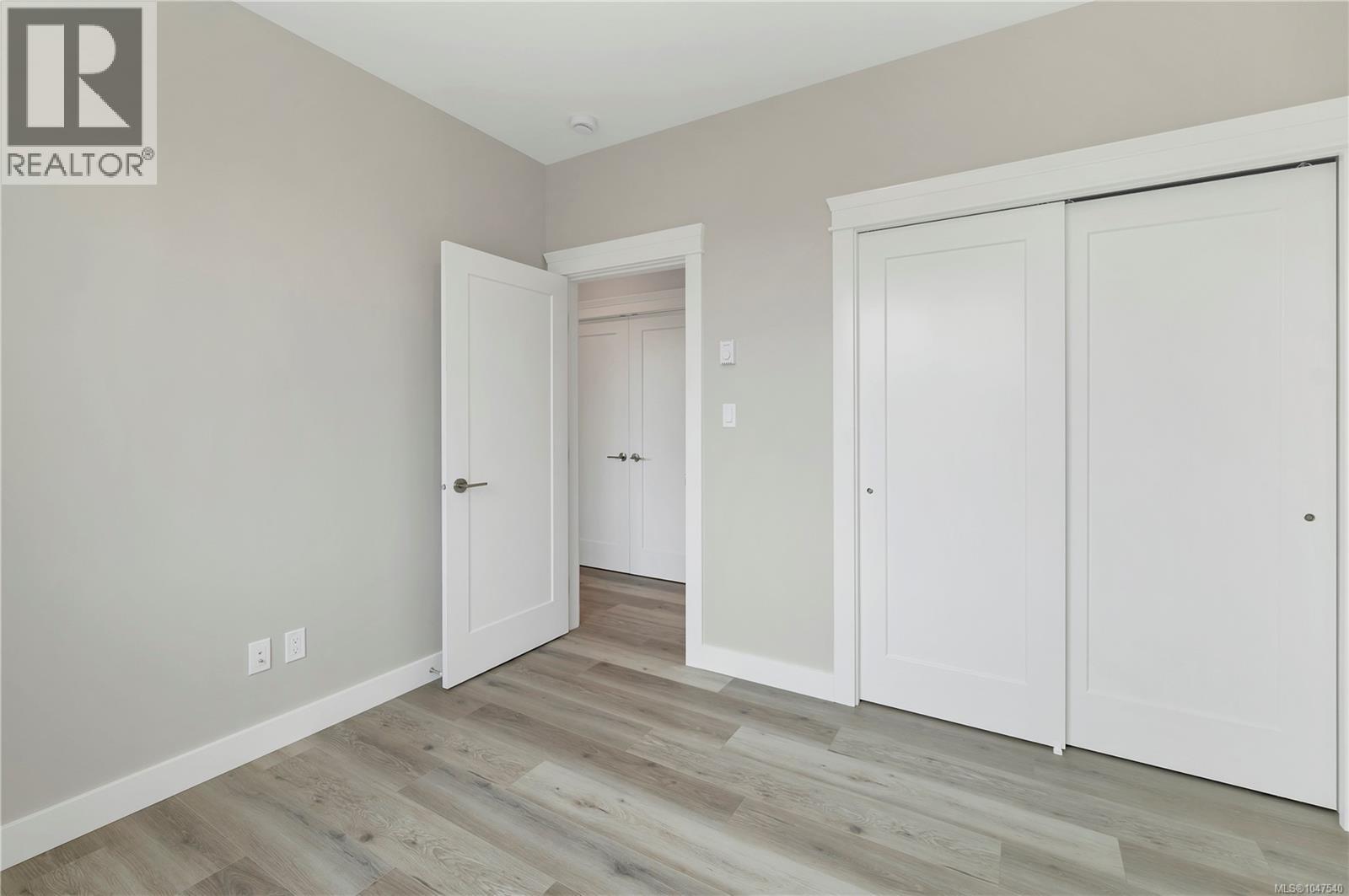 237 Walworth Rd S, Campbell River