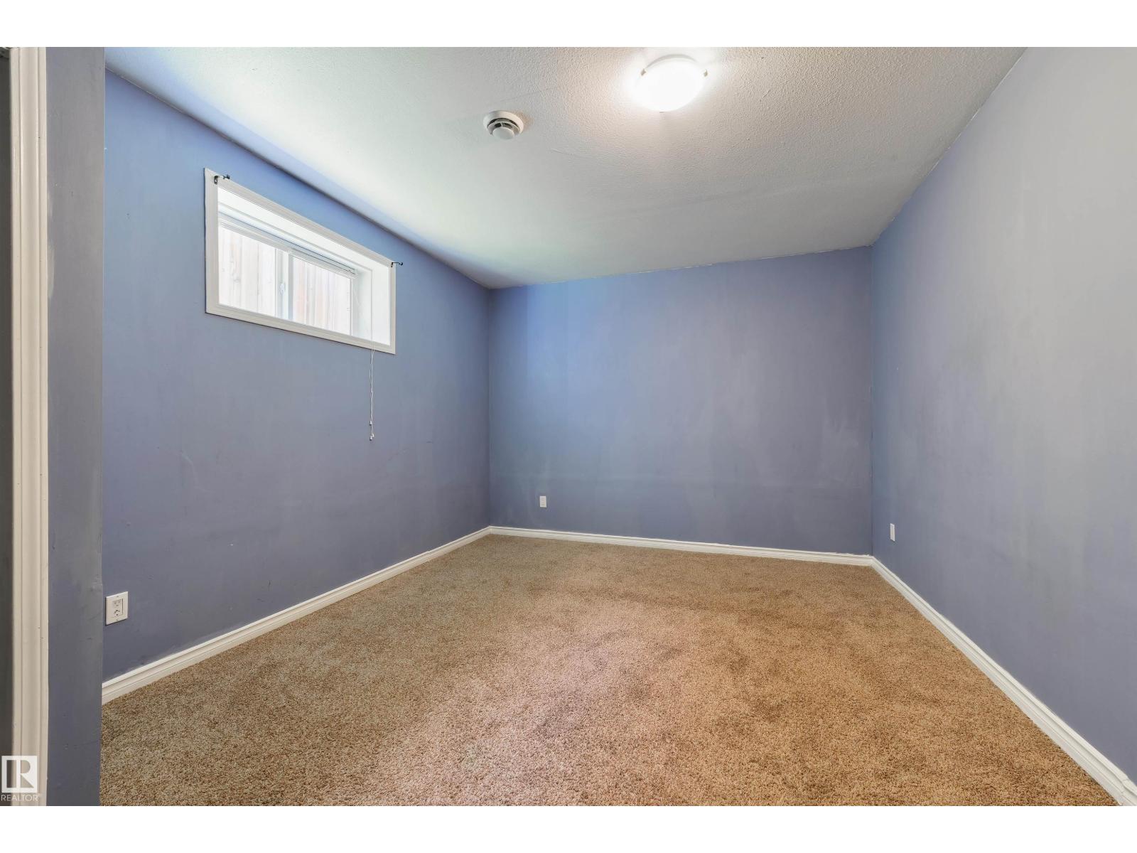 5911 166 AV NW - 40