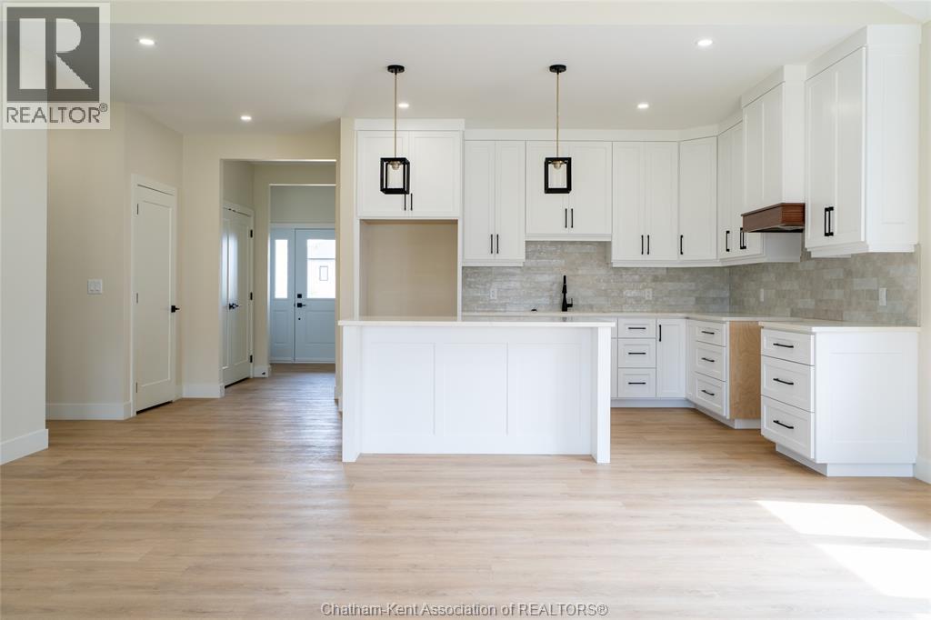 56 LANTERN LANE - 13