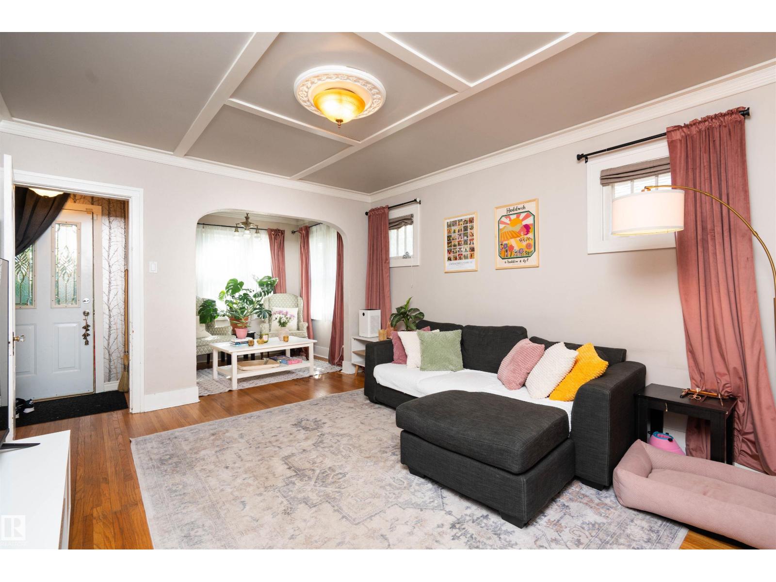 11506 94 ST NW - 3
