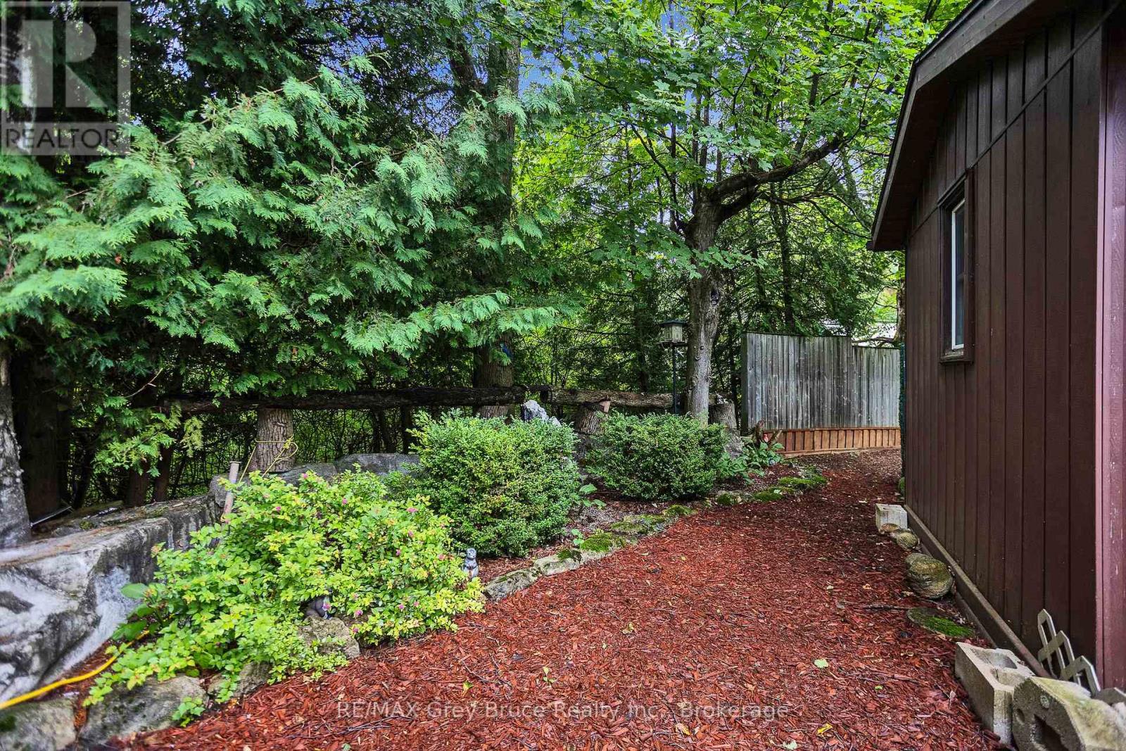 263617 SOUTHGATE ROAD - Image 39