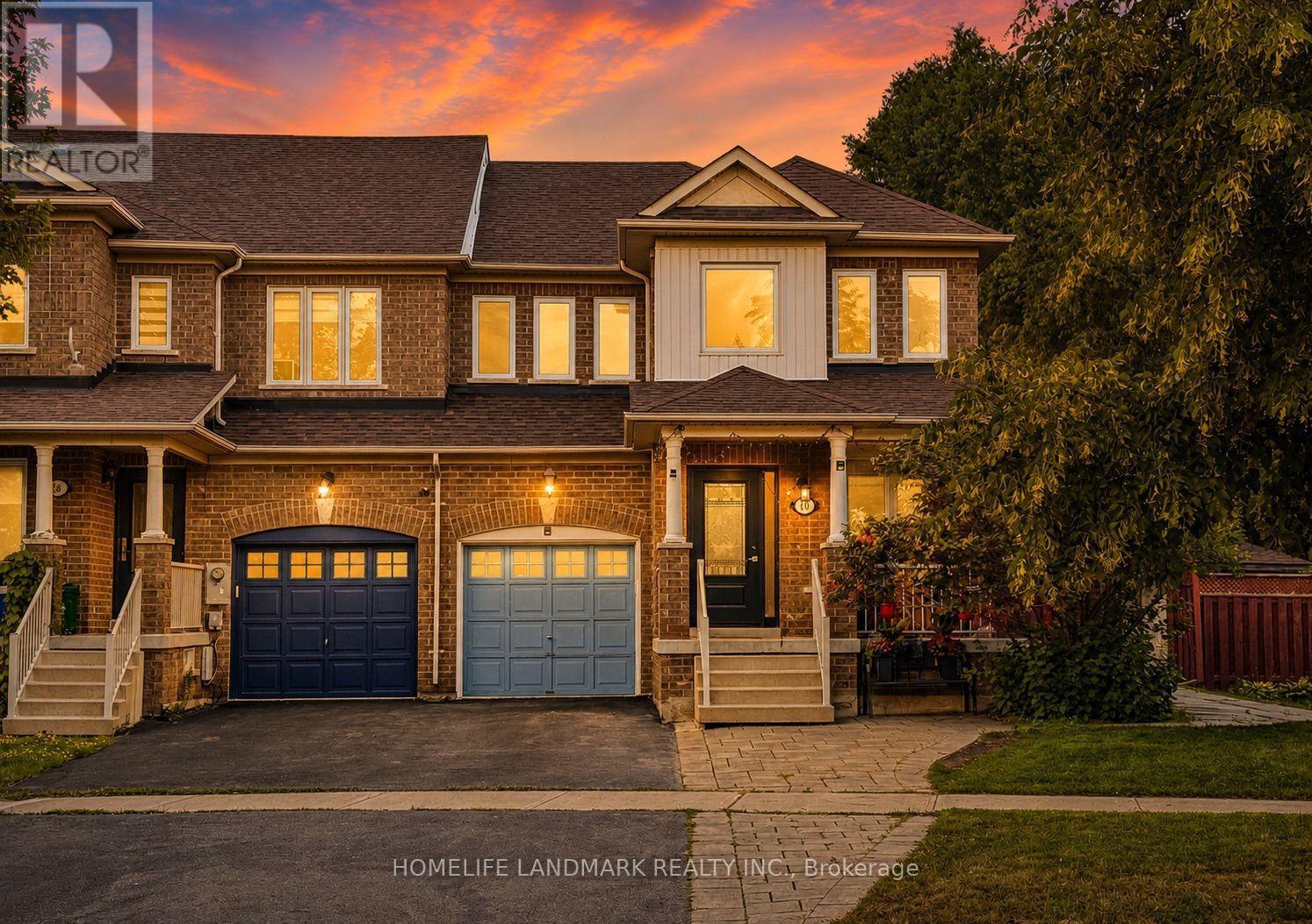Listing photo of 40 SILVER LINDEN DRIVE