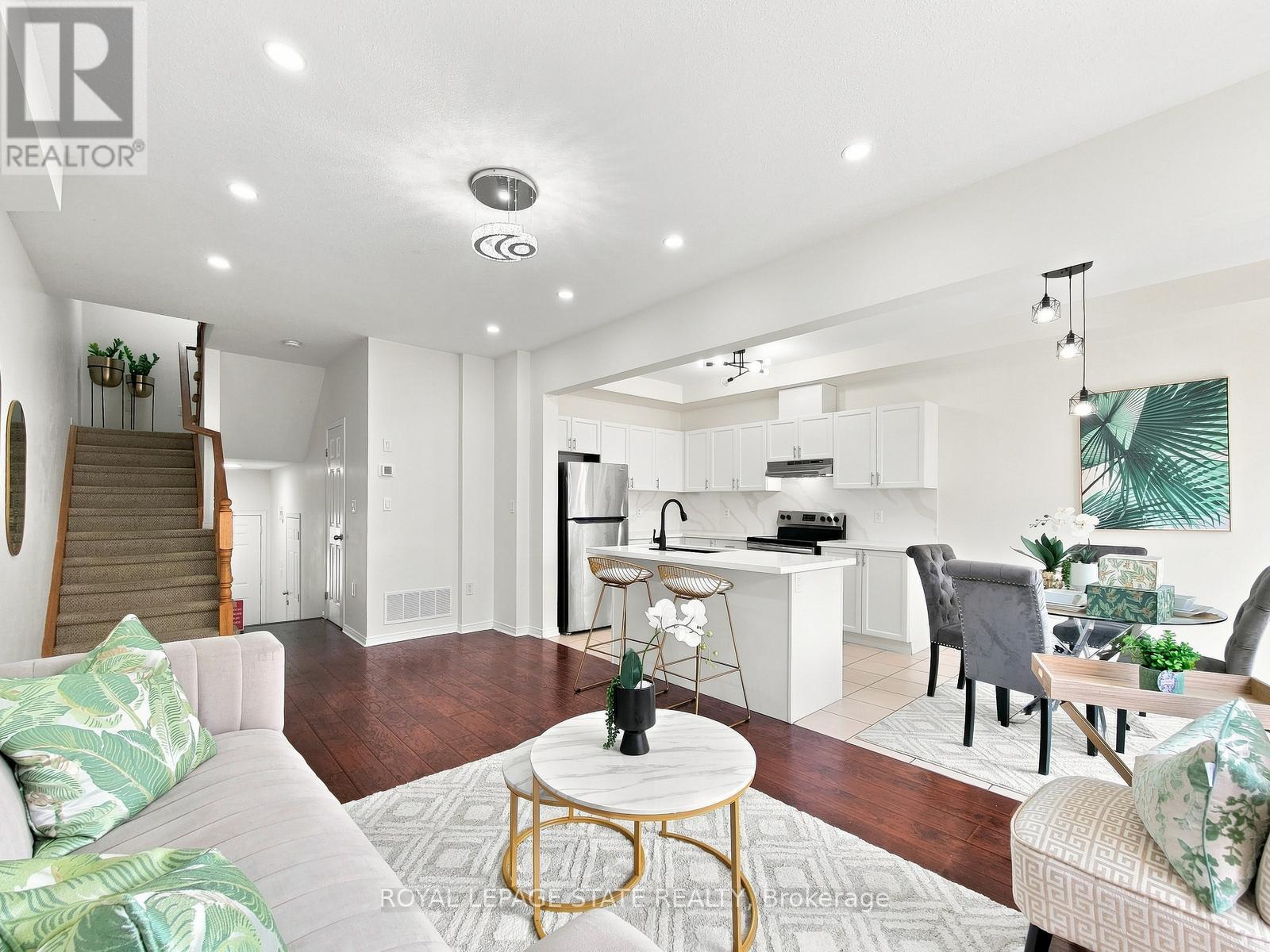 128 PALACEBEACH TRAIL - Image 6