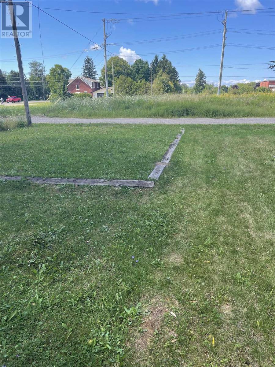 363 Pim ST - 4