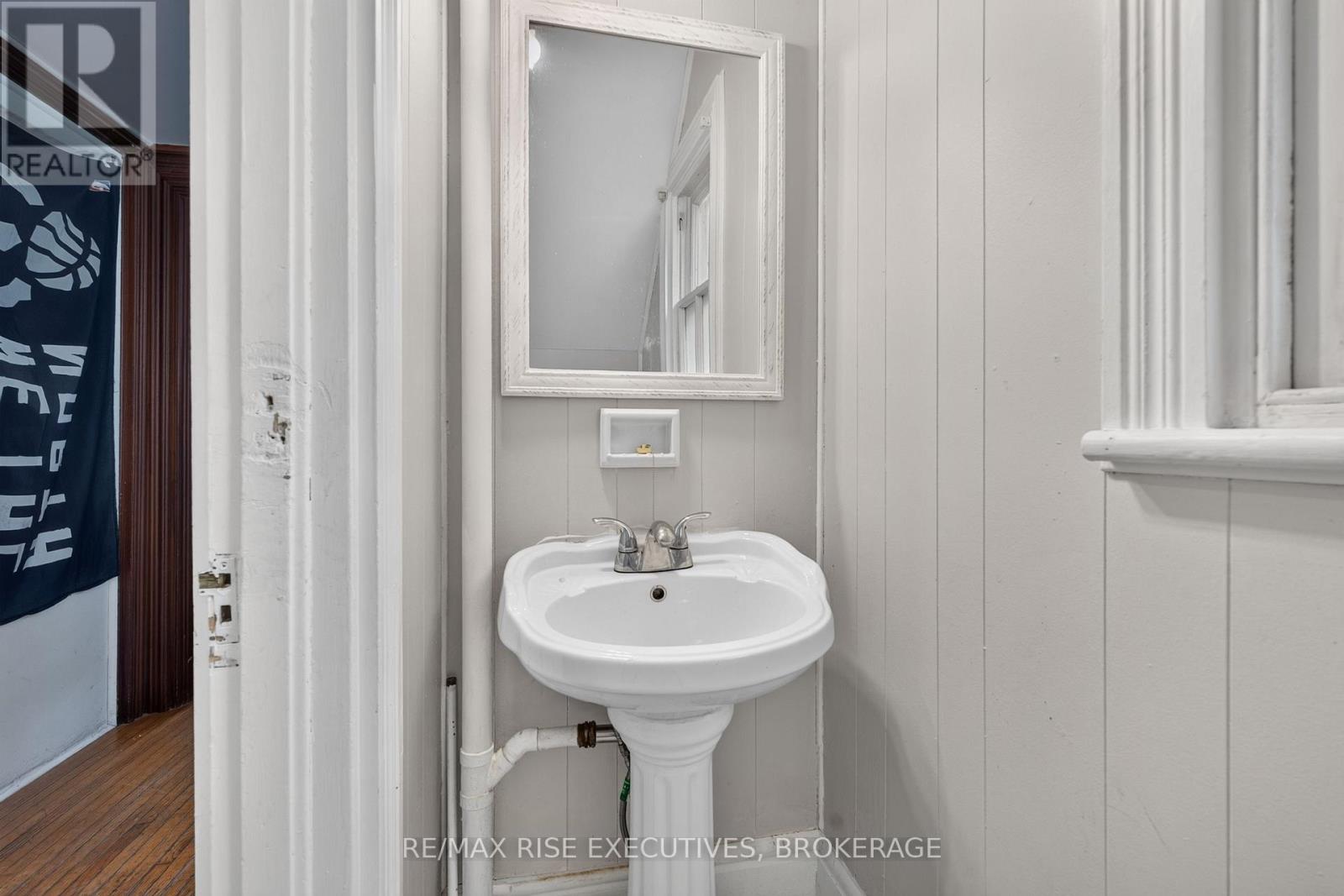 229 ALFRED STREET - Image 21
