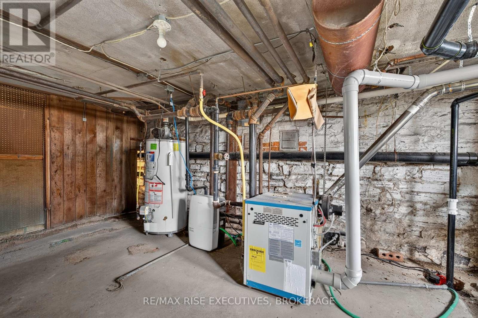 229 ALFRED STREET - Image 39