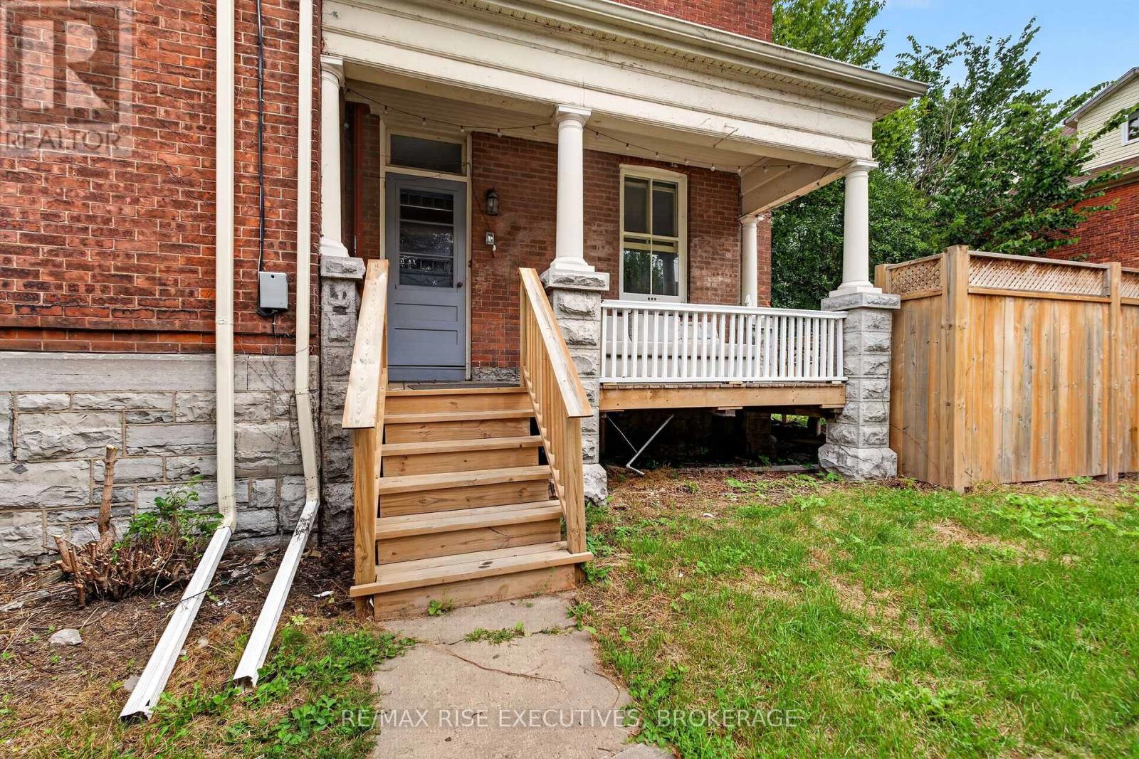 229 ALFRED STREET - 40