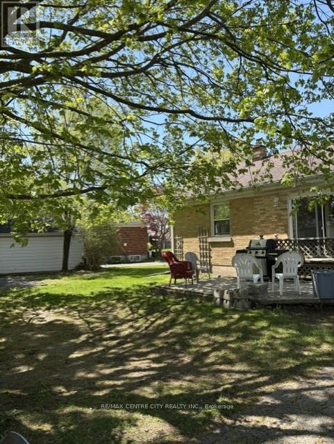 28 DIEPPE DRIVE - 2