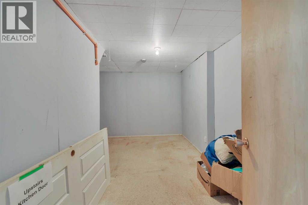 1 Forest Close - Image 12