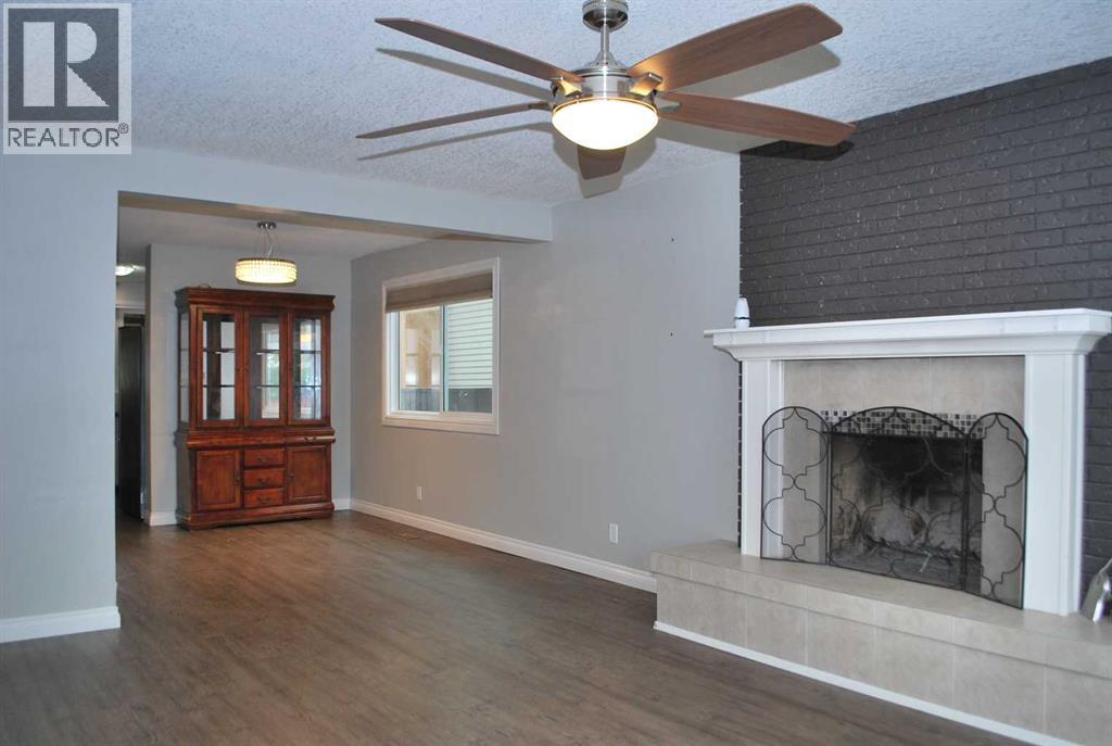 526 33 Street S - Image 14