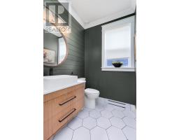 1 Ozark Place thumbnail 20