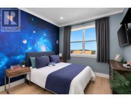 1 Ozark Place thumbnail 27