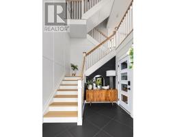 1 Ozark Place thumbnail 5