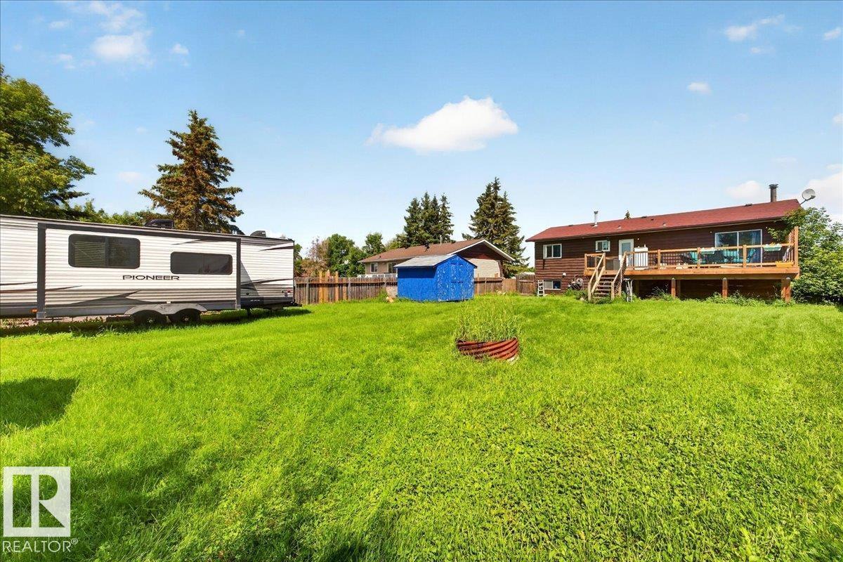5215 50 AV - Image 45