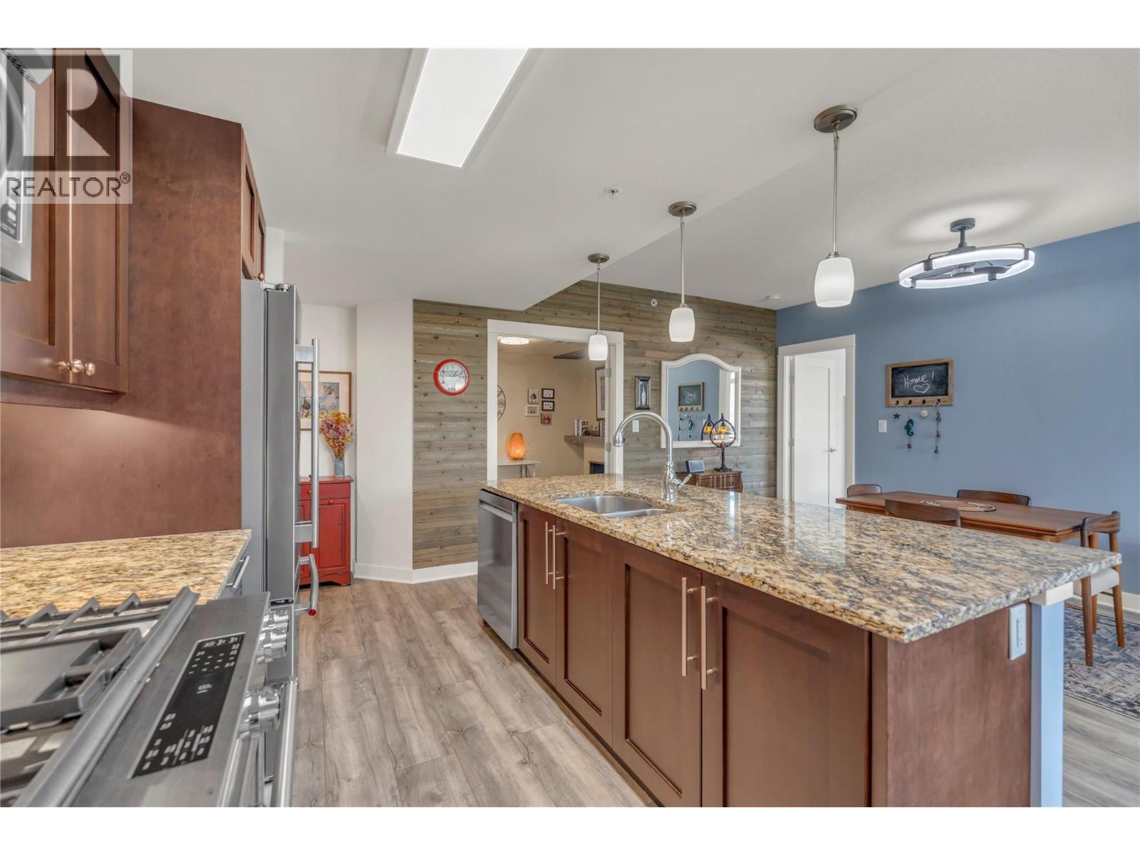 75 MARTIN Street Unit# 902, Penticton