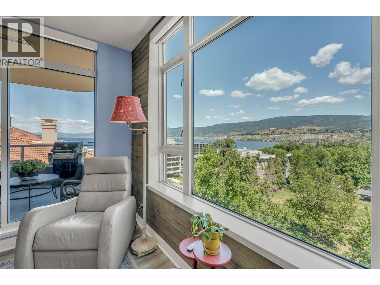 75 MARTIN Street Unit# 902, Penticton