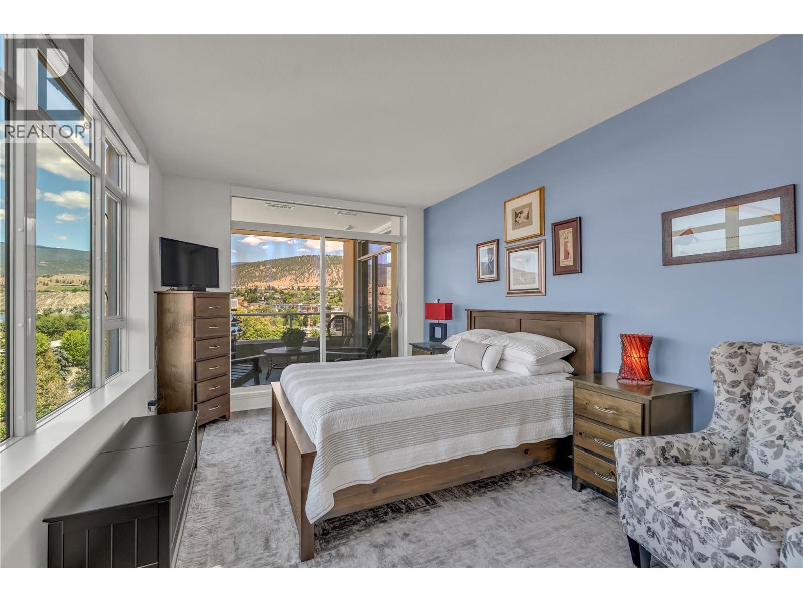 75 MARTIN Street Unit# 902, Penticton