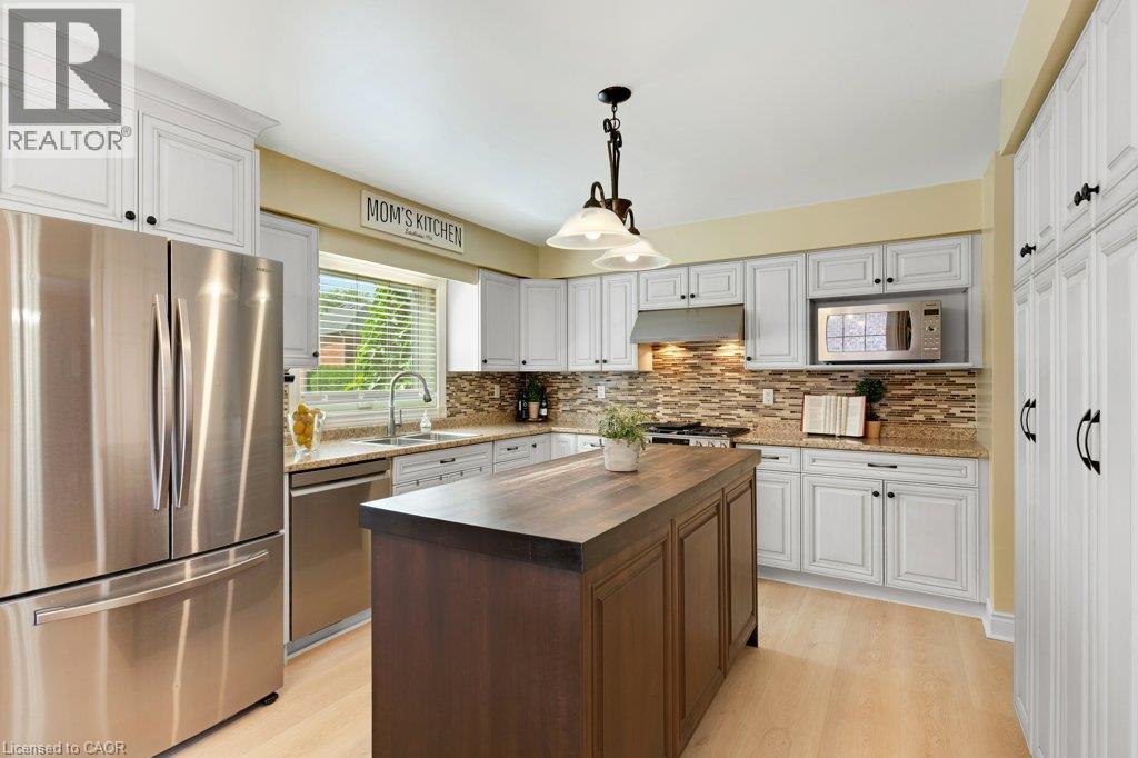 39 FALCON Court - Image 13