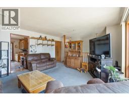 Dining room - 2613 Coutlee Avenue, Merritt, BC V1K1A9 Photo 7
