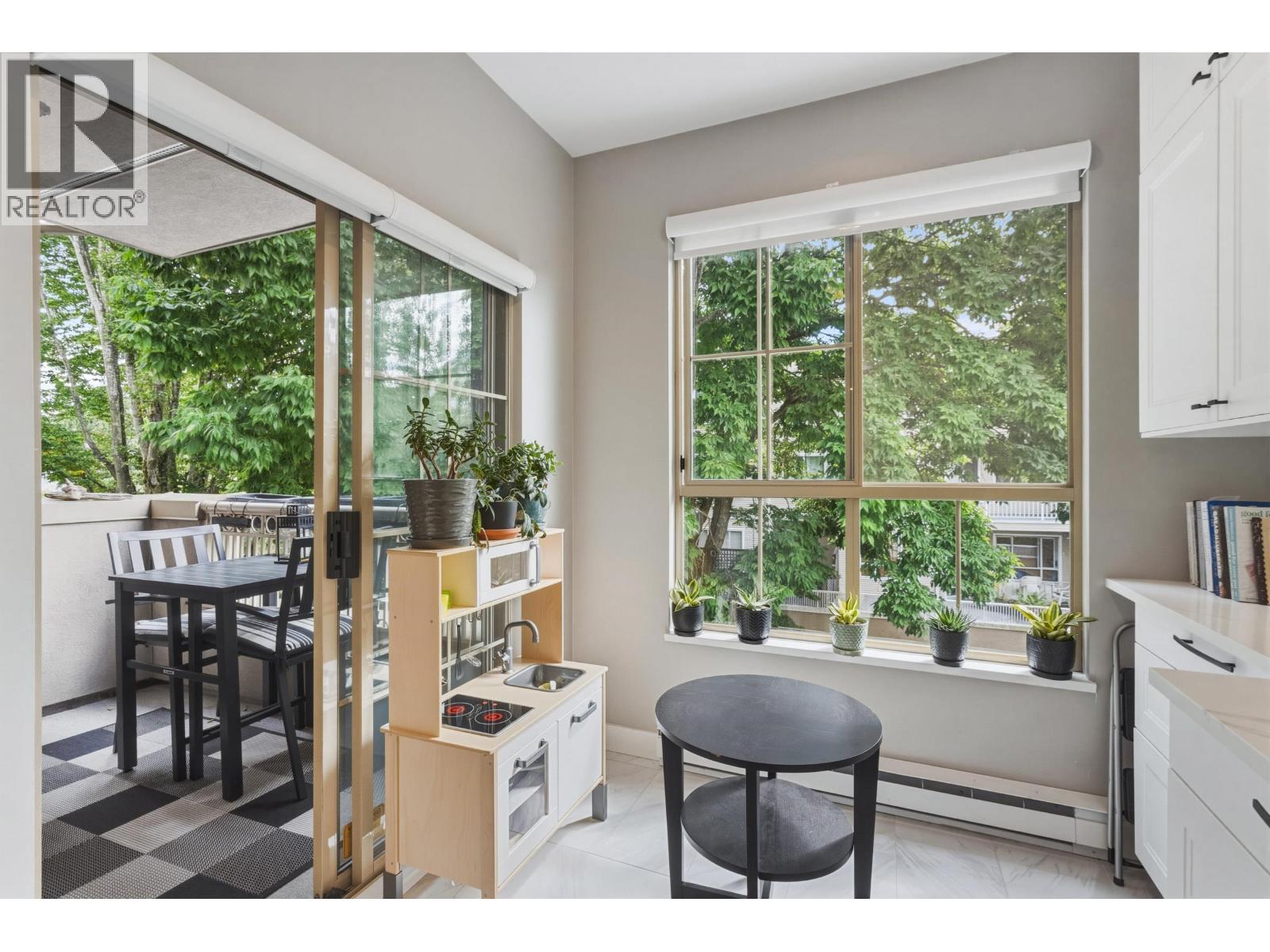 #211-8560 GENERAL CURRIE Road, Richmond