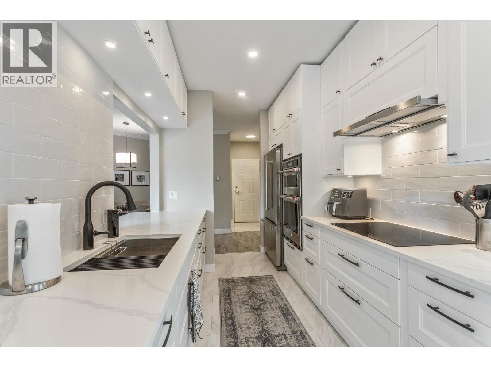 #211-8560 GENERAL CURRIE Road, Richmond
