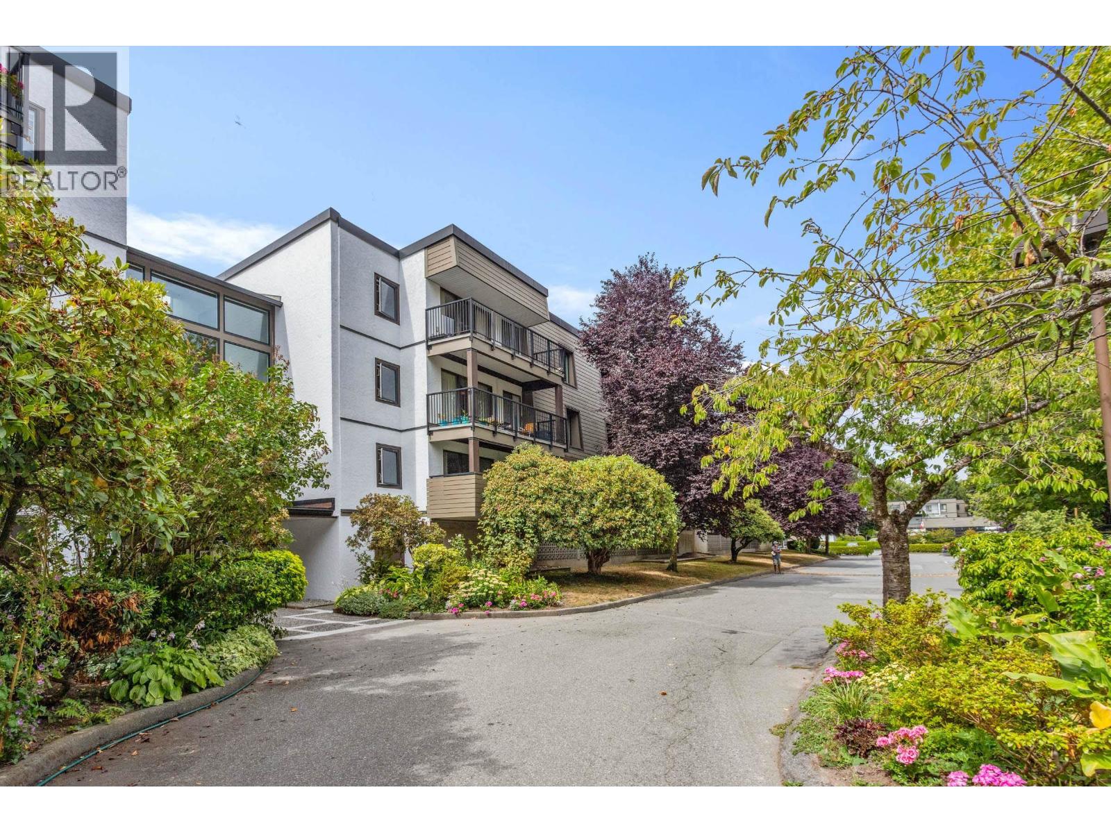 #209-8860 NO. 1 Road, Richmond