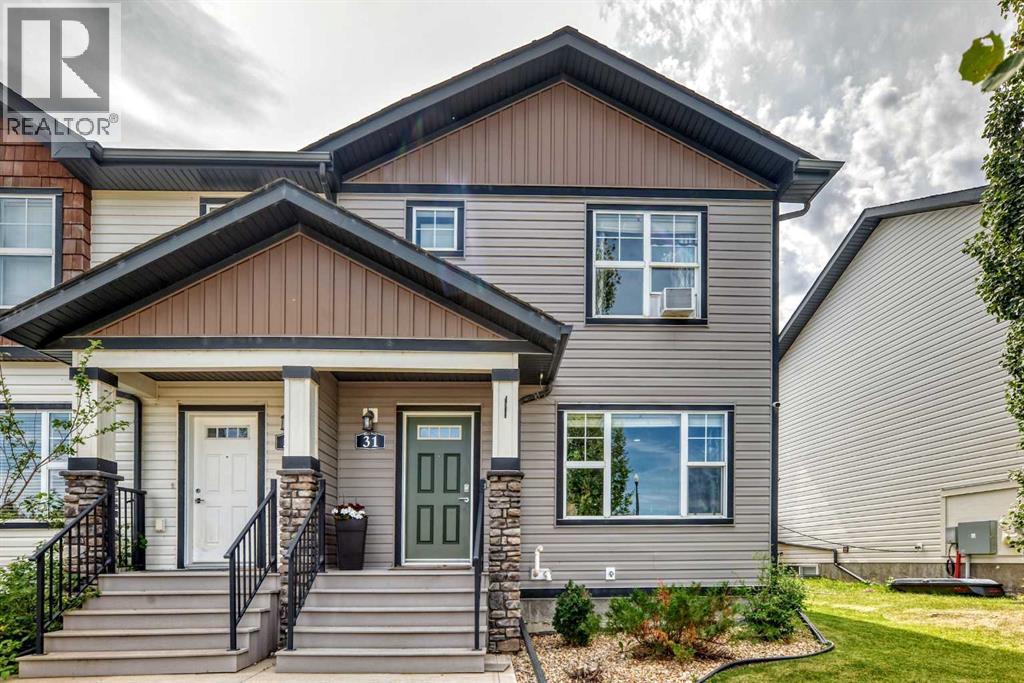 31 Crestview Boulevard - 1