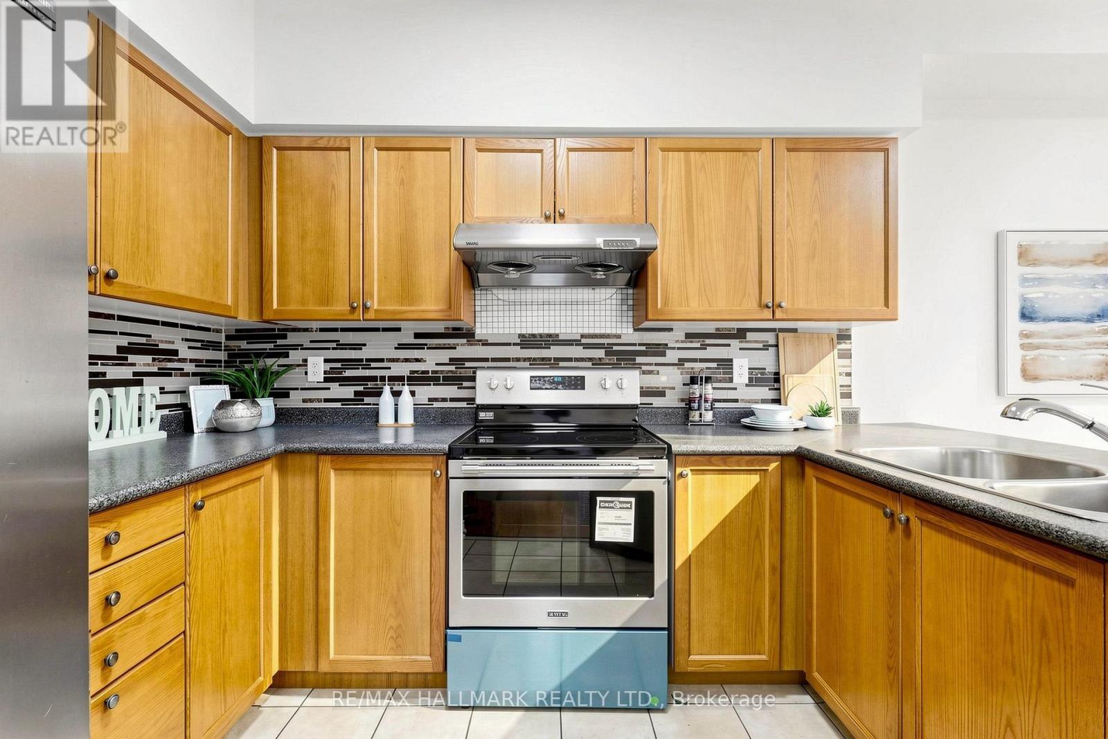 40 IDYLLWOOD AVENUE - 19
