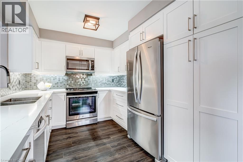 2125 WHITE DOVE Circle - 16