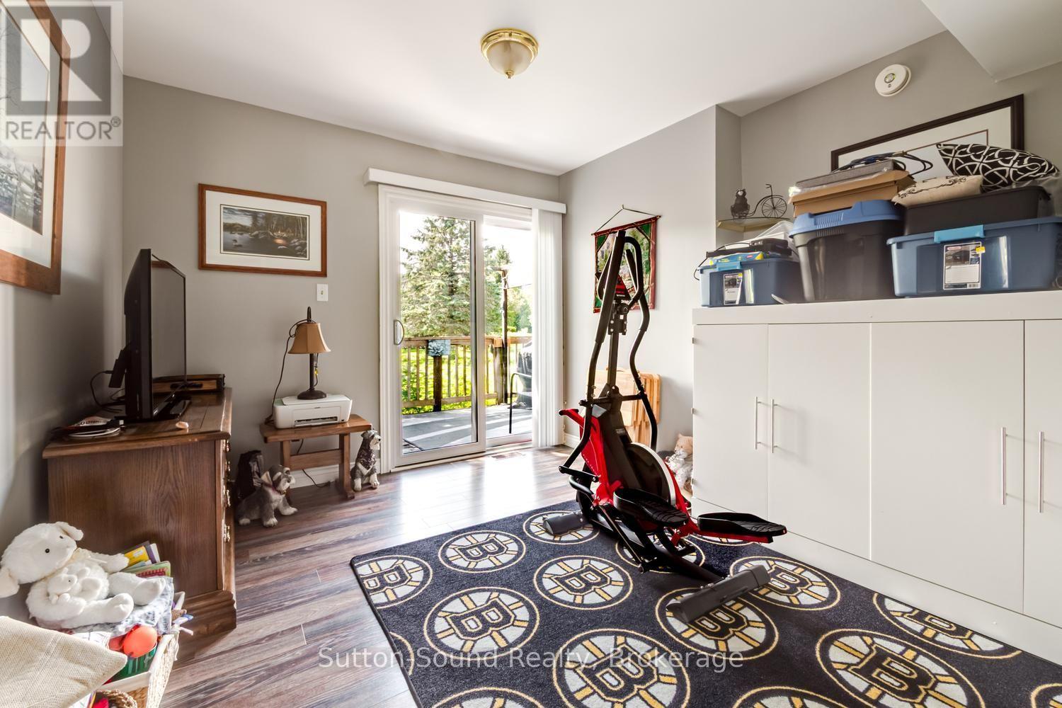 623 FRANK STREET - Image 11