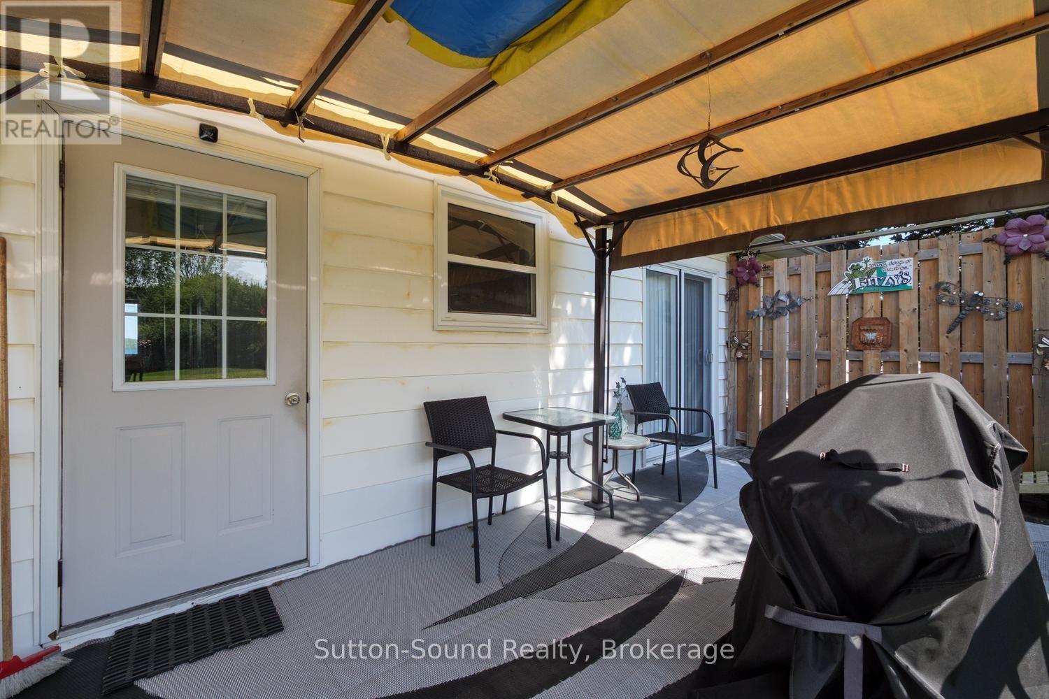623 FRANK STREET - 12
