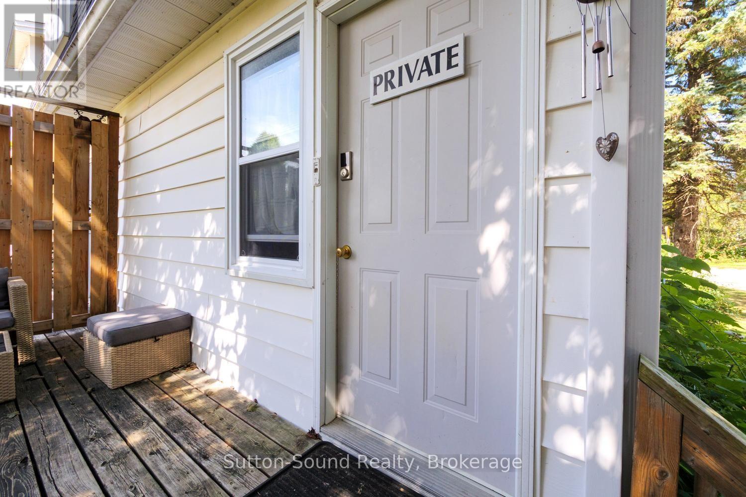 623 FRANK STREET - 14