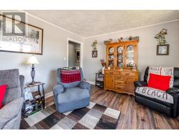 623 Frank Street, South Bruce Peninsula, ON N0H2T0 Photo 7