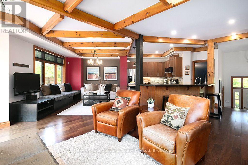 #44 214 BLUESKI GEORGE CRESCENT - Image 9