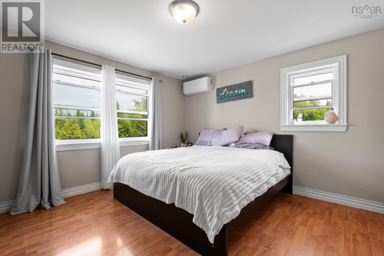Property 22 of 46 of 54 Tina Court
