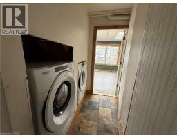 4pc Bathroom - 1817 Regional Road 97, Hamilton, ON L9H5E3 Photo 12