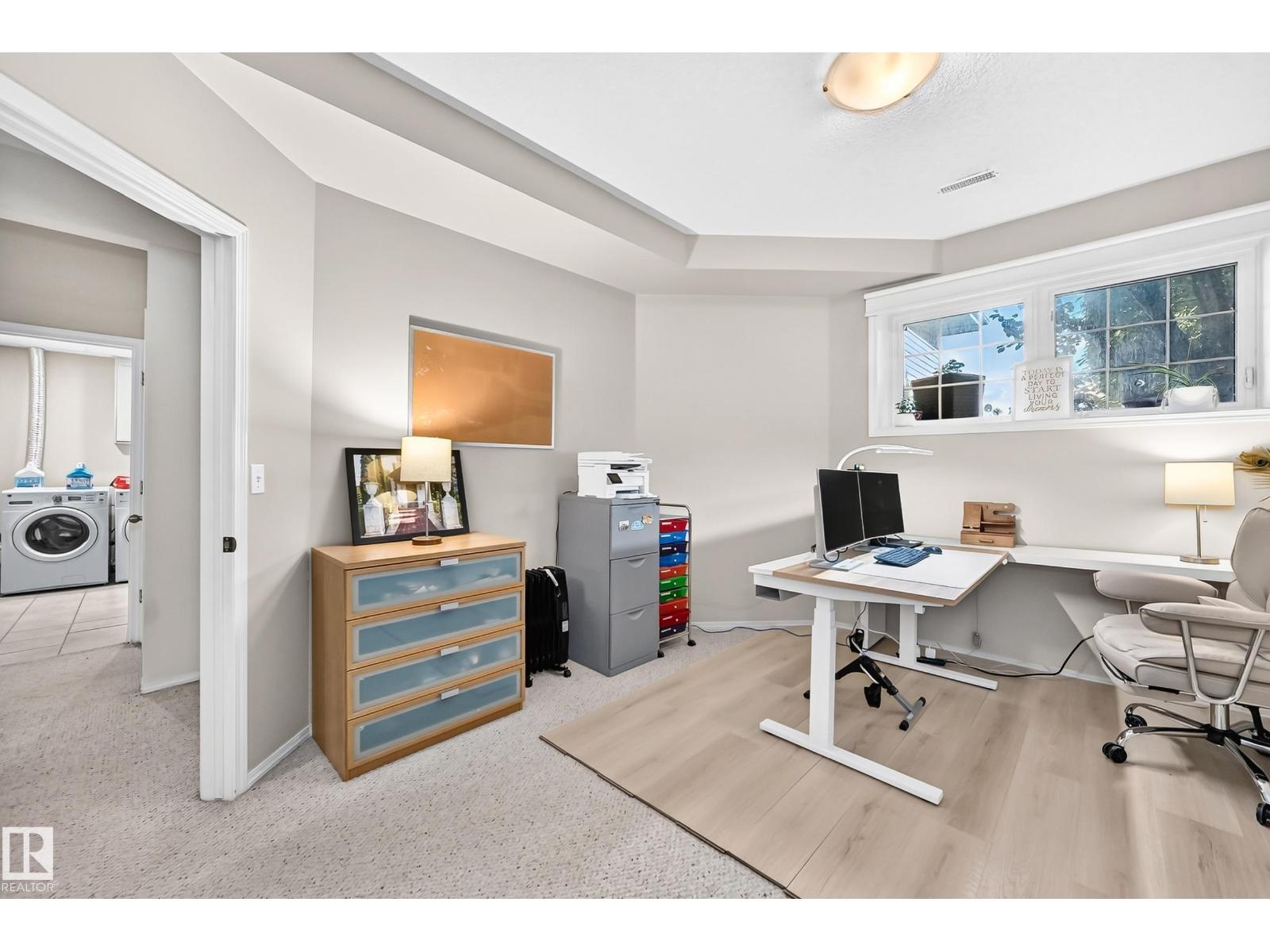 4210 37 AV NW - Image 26