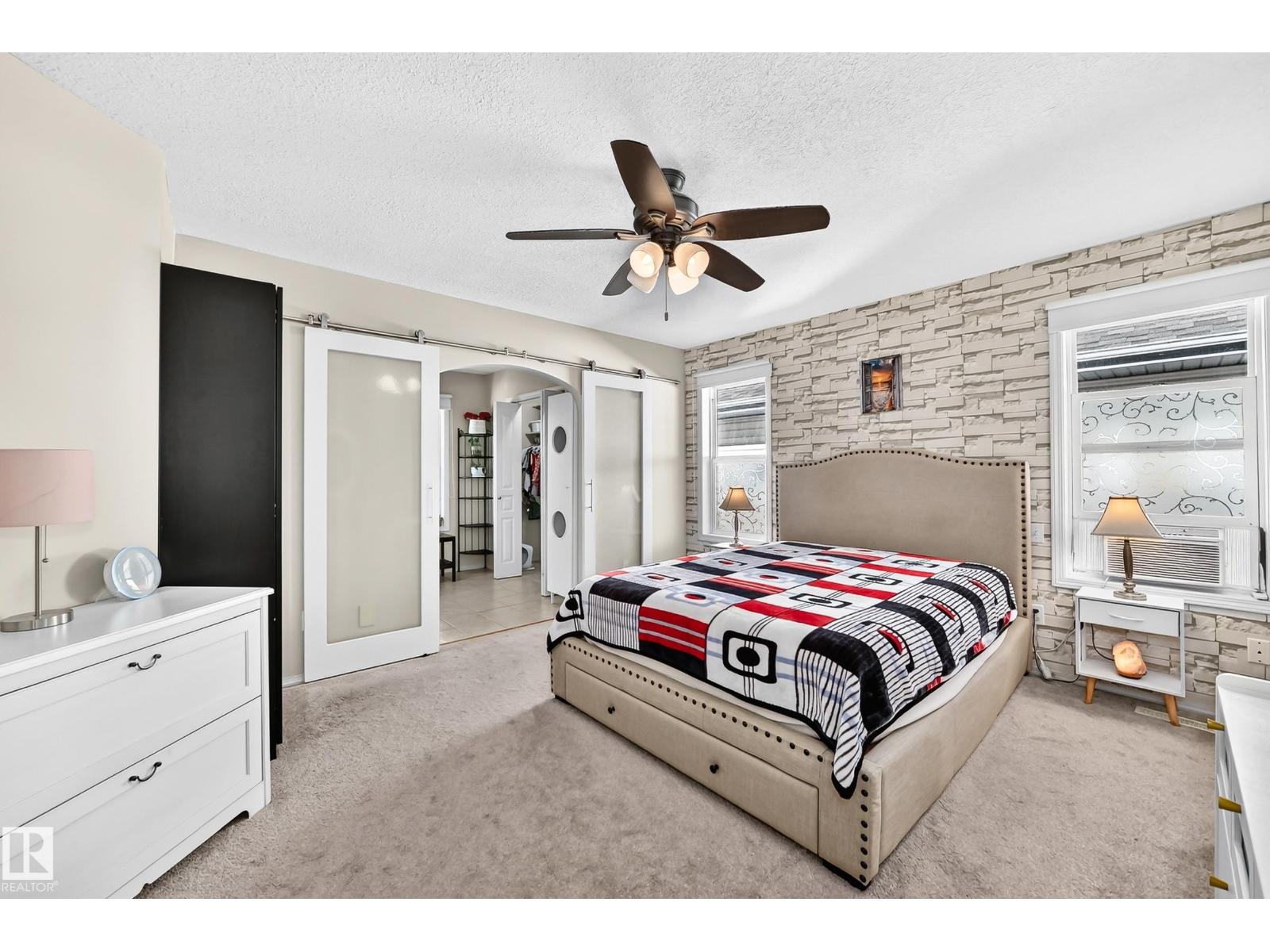 4210 37 AV NW - Image 13