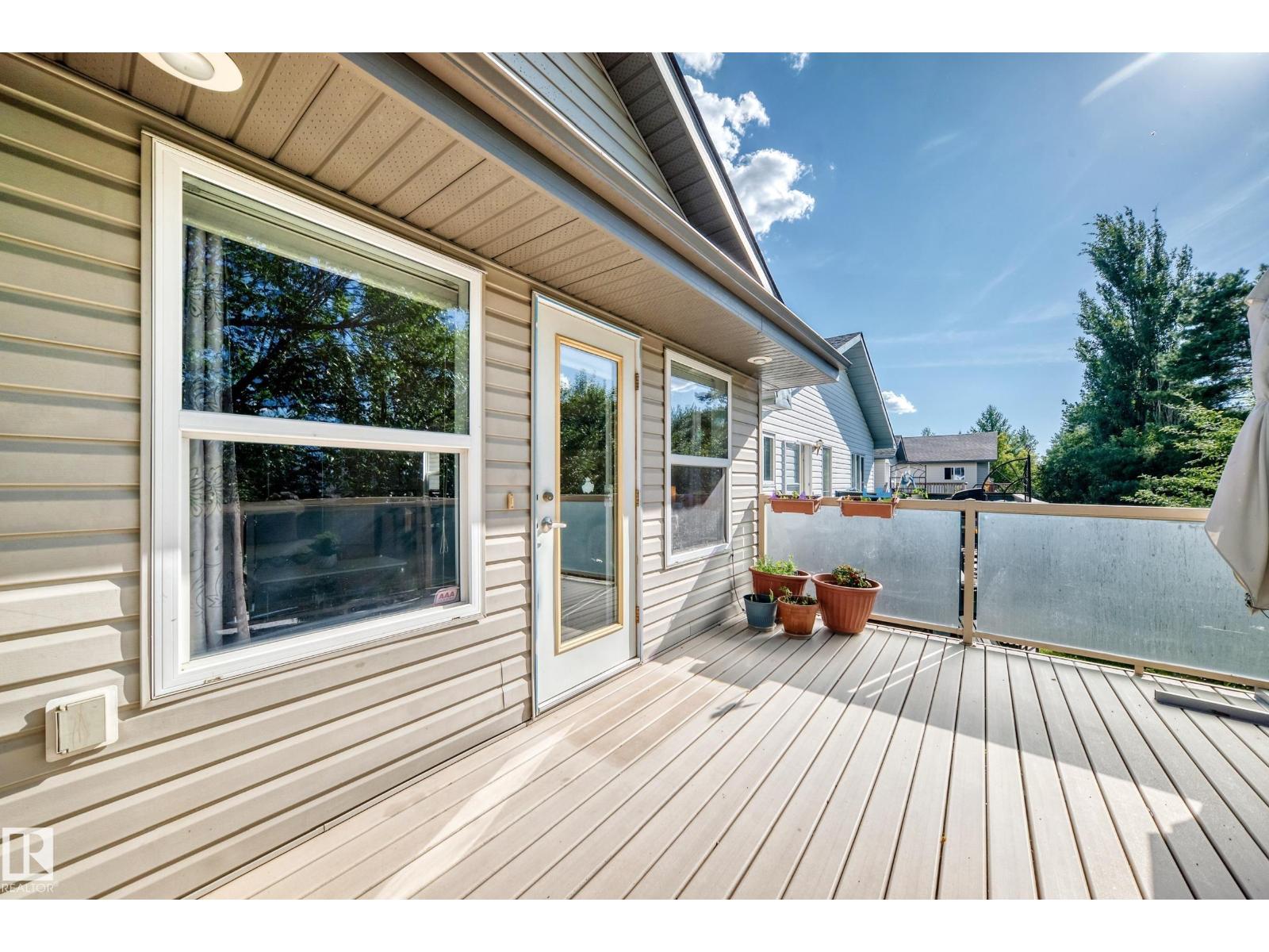 4210 37 AV NW - 37