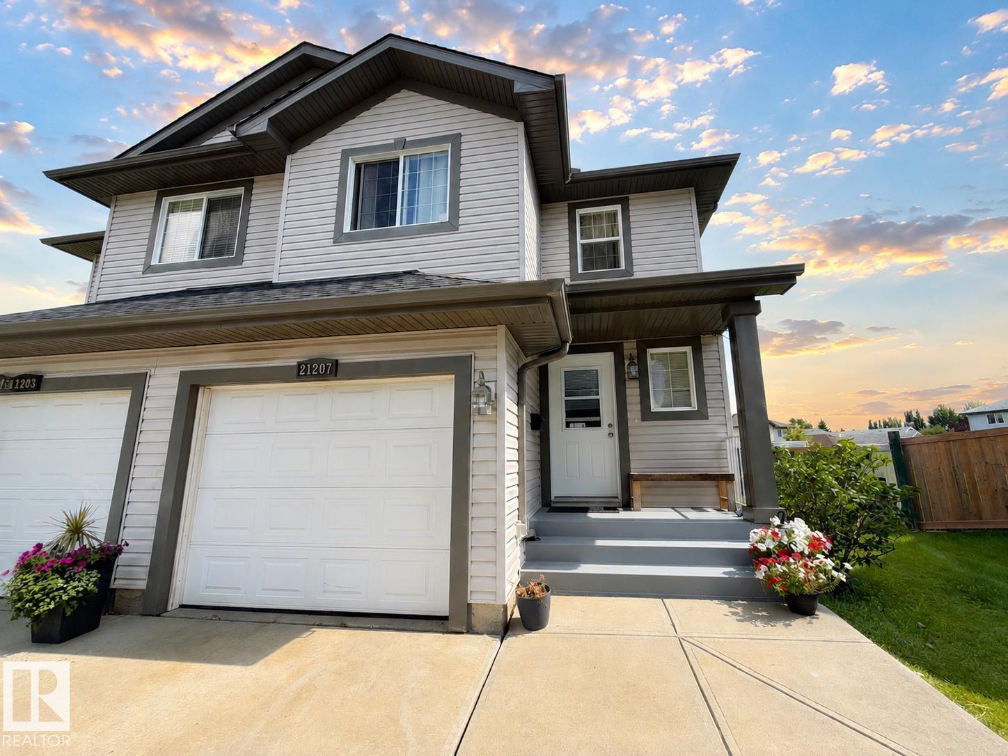 21207 90 Ave NW - 1