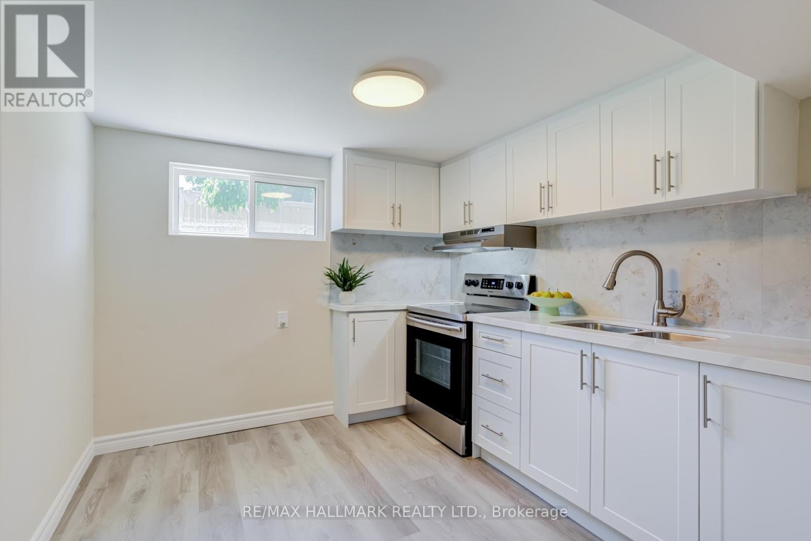 366 WILDWOOD DRIVE - Image 28