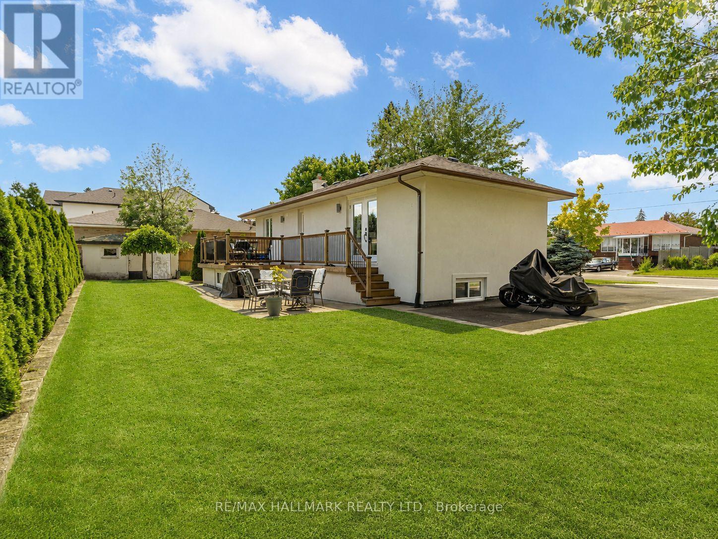 366 WILDWOOD DRIVE - Image 34
