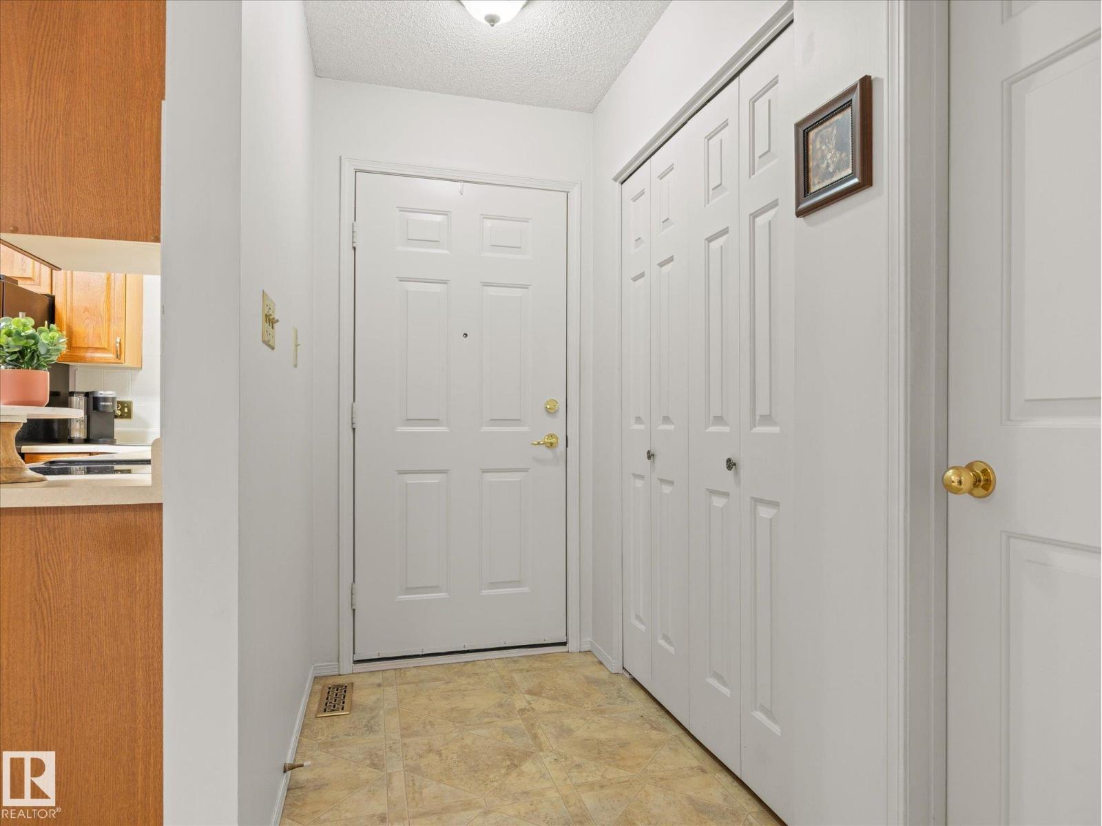 251 KNOTTWOOD RD N NW - Image 6
