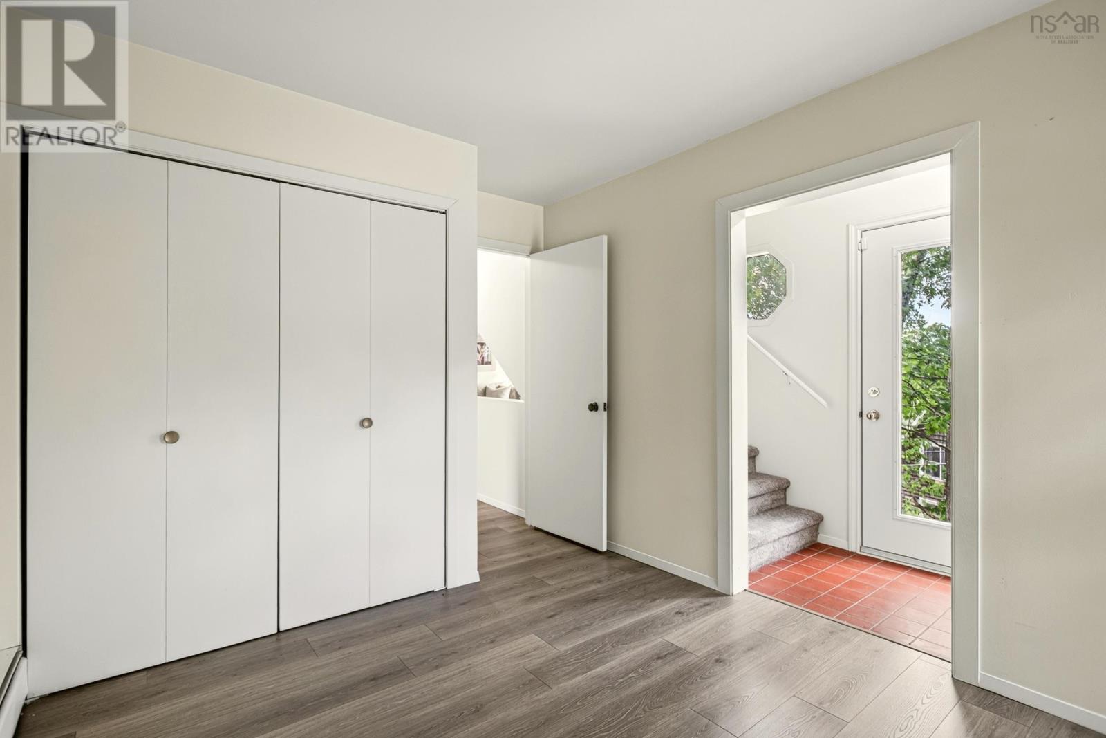46 Old Ferry Road - 30