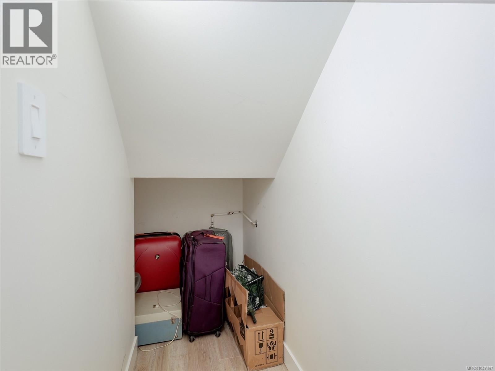 102 3559 Vision Way, Langford